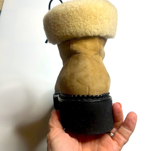 Nicholas Kirkwood DELFI Shearling Hiking Boot - Picture 8 of 11